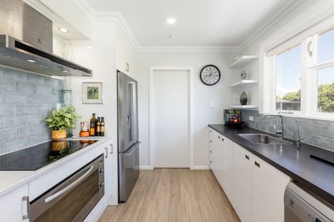 Photo of property in 601 Swamp Road, Puketapu, Napier, 4183