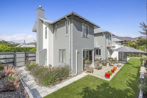 Photo of property in 7 Rata Street, Wanaka, 9305