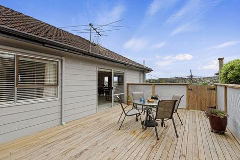 Photo of property in 1/573 Beach Road, Murrays Bay, Auckland, 0630