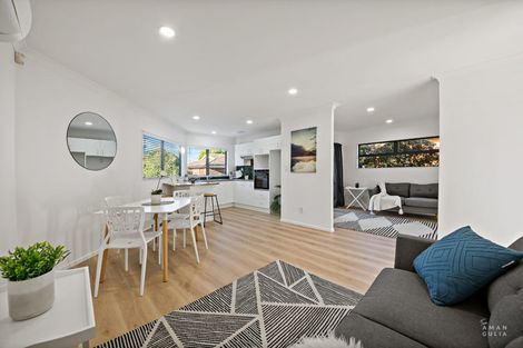 Photo of property in 70 Sturges Road, Henderson, Auckland, 0612