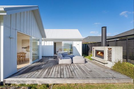 Photo of property in 26 Awatea Drive, Whitianga, 3510