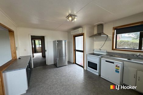 Photo of property in 6 Stephen Street, Halfway Bush, Dunedin, 9010