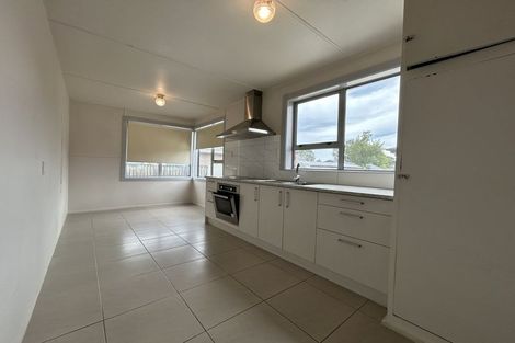 Photo of property in 28 Fenchurch Street, Redwood, Christchurch, 8051