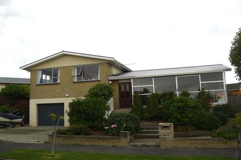 Photo of property in 23 Estuary Crescent, Fairfield, Dunedin, 9018