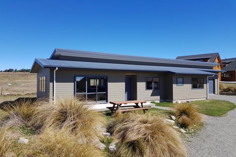Photo of property in 18 Andrew Don Drive, Lake Tekapo, 7999