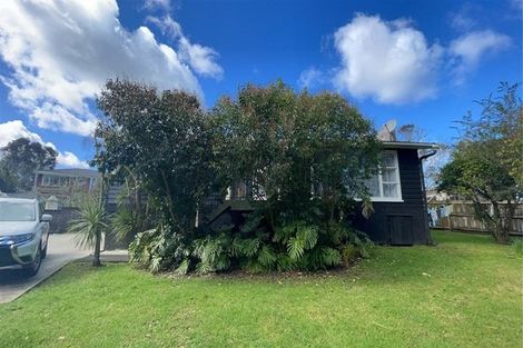 Photo of property in 32 Abbotleigh Avenue, Te Atatu Peninsula, Auckland, 0610