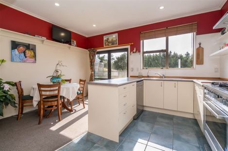 Photo of property in 47 Barnes Drive, Caversham, Dunedin, 9011