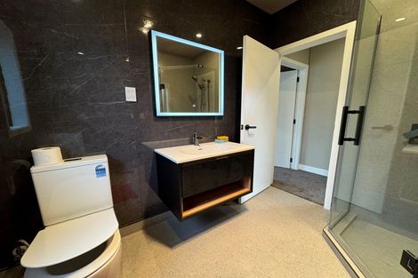 Photo of property in 15 Rimmington Drive, Hamilton Lake, Hamilton, 3204