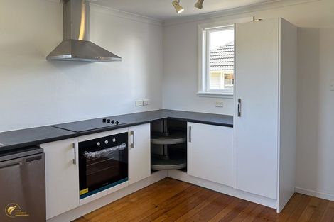 Photo of property in 27 Line Road, Glen Innes, Auckland, 1072