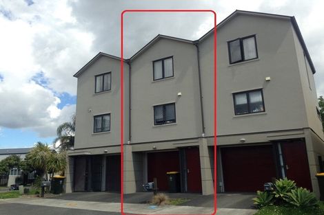 Photo of property in 4 Opito Way, East Tamaki, Auckland, 2013