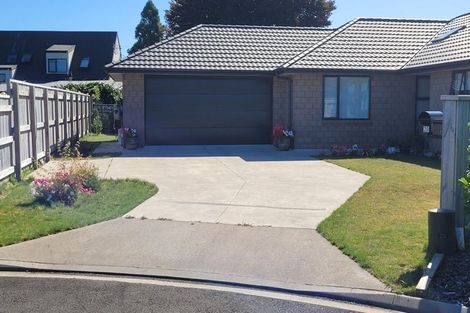Photo of property in 20 Piharau Crescent, Hurdon, New Plymouth, 4310
