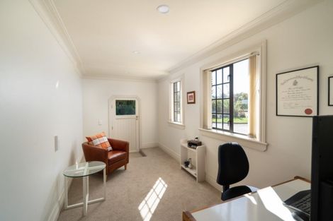 Photo of property in 63 Shepherd Road, Waipahihi, Taupo, 3330