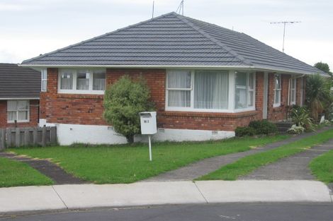 Photo of property in 1/12 Liston Street, Northcote, Auckland, 0627