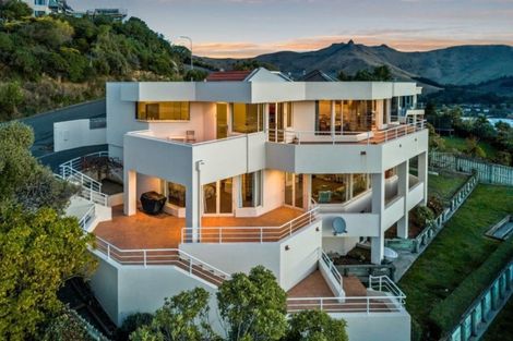 Photo of property in 126 Cannon Hill Crescent, Mount Pleasant, Christchurch, 8081