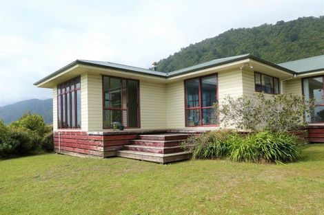 Photo of property in 6/4 Golden Sands Road, Barrytown, Runanga, 7873