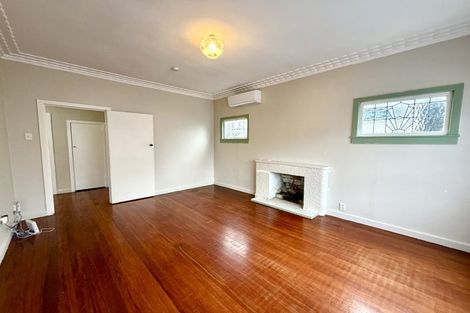 Photo of property in 2/493 Point Chevalier Road, Point Chevalier, Auckland, 1022