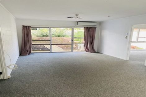 Photo of property in 2/37 Oriana Avenue, Lynfield, Auckland, 1042