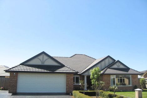 Photo of property in 62 Coolspring Way, Redwood, Christchurch, 8051