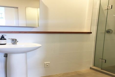 Photo of property in 1b/6 Kingdon Street, Newmarket, Auckland, 1023