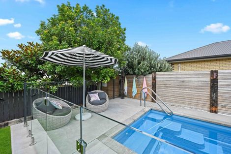 Photo of property in 94 Rototuna Road, Rototuna, Hamilton, 3210