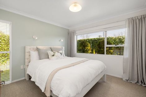 Photo of property in 30 Edgecumbe Road, Tauranga, 3110
