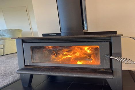 Photo of property in 12 Hepina Heights, Kinloch, Taupo, 3377