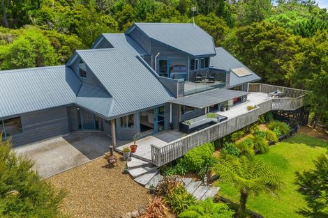 Photo of property in 361a Paremoremo Road, Paremoremo, Auckland, 0632