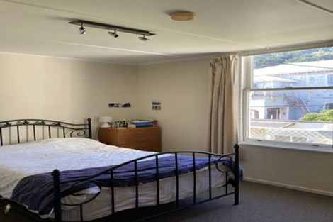 Photo of property in 5/15 Brougham Street, Mount Victoria, Wellington, 6011