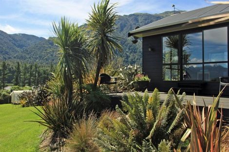 Photo of property in 4541 Otira Highway, Jacksons, Inchbonnie, 7875