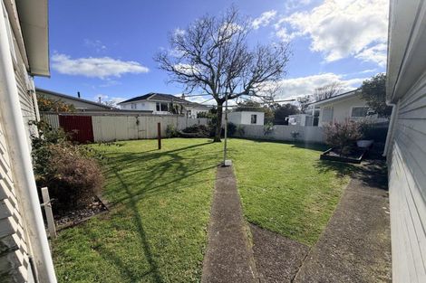 Photo of property in 5 Trafalgar Street, Westown, New Plymouth, 4310
