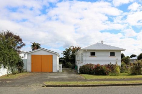 Photo of property in 9 Collingwood Street, Levin, 5510