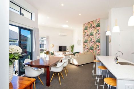 Photo of property in 130 Brookvale Road, Havelock North, 4130