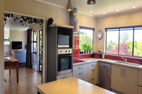 Photo of property in 82 Mchardy Street, Havelock North, 4130