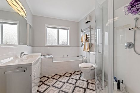 Photo of property in 23 Tokomaru Street, Welbourn, New Plymouth, 4312