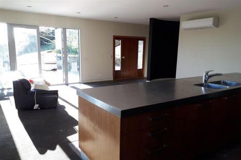 Photo of property in 4 Rockcrest Lane, Cashmere, Christchurch, 8022