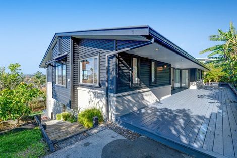 Photo of property in 21 Bayview Park Lane, Orewa, 0931