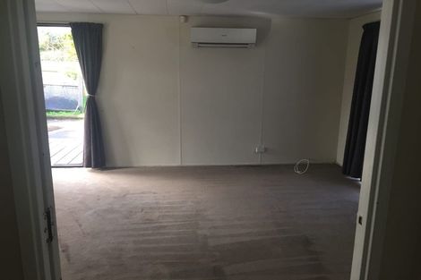 Photo of property in 71 Heathdale Crescent, Papakura, 2110