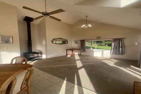 Photo of property in 5 Anzac Valley Road, Waitakere, Auckland, 0816