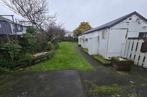 Photo of property in 20 Rhodes Street, Newtown, Wellington, 6021