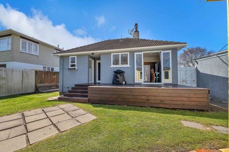 Photo of property in 10 Pembroke Street, Westown, New Plymouth, 4310