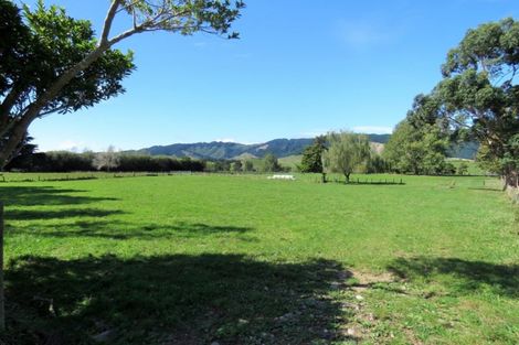 Photo of property in 54 Waihou Road, Levin, 5571