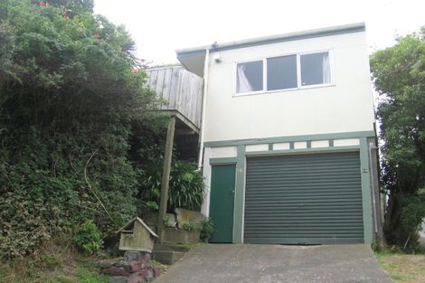 Photo of property in 56 Hungerford Road, Houghton Bay, Wellington, 6023