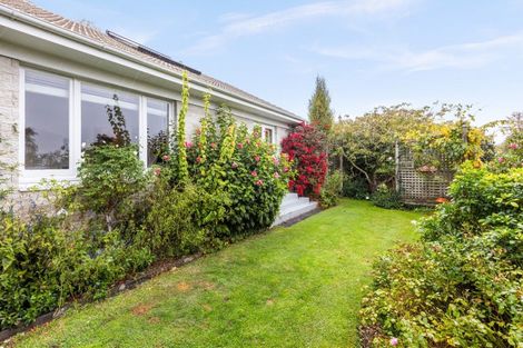 Photo of property in 22 Hunters Hill, Havelock North, 4130