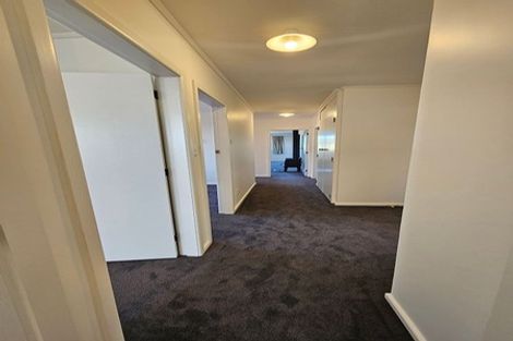 Photo of property in 10 Lansdowne Crescent, Lansdowne, Masterton, 5810