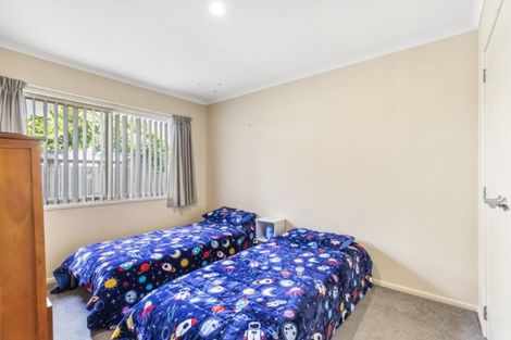 Photo of property in 11 Grabella Place, Papamoa Beach, Papamoa, 3118