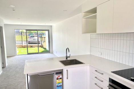 Photo of property in 107 Ngae Place, Mangere East, Auckland, 2024