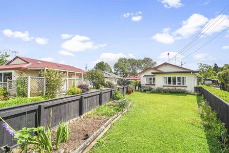 Photo of property in 1 Balloch Street, Fairfield, Hamilton, 3214