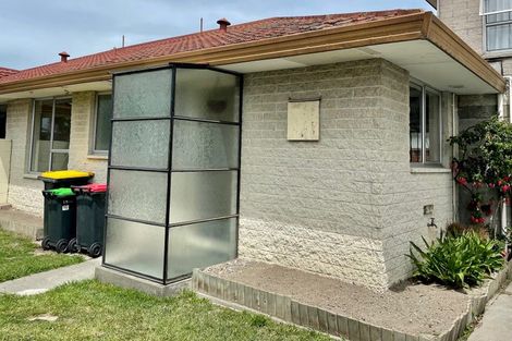 Photo of property in 4/4a Hayton Road, Hornby, Christchurch, 8042