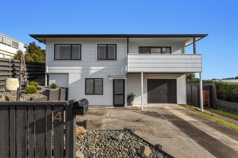 Photo of property in 4 Claydon Place, Ohope, 3121