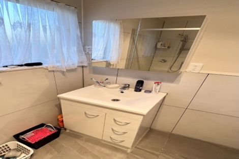 Photo of property in 1/119 Flat Bush Road, Clover Park, Auckland, 2023